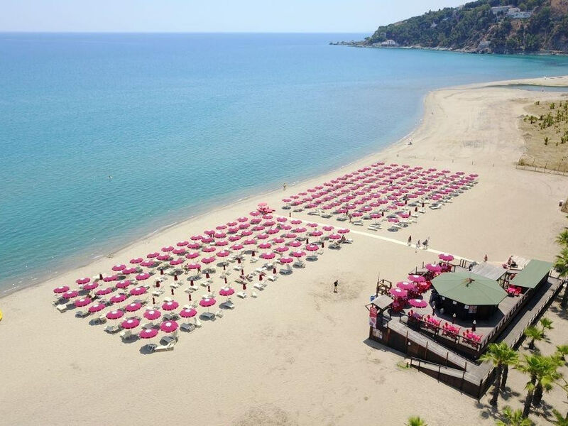 Club Esse Sunbeach