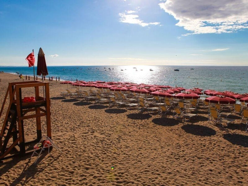 Club Esse Sunbeach