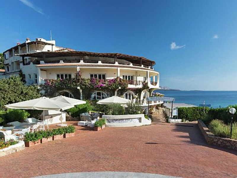 Club Hotel