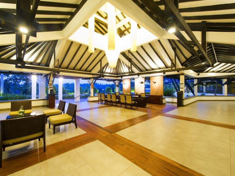Club Hotel Dolphin