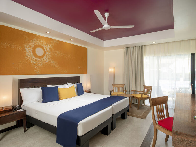 Club Hotel Dolphin
