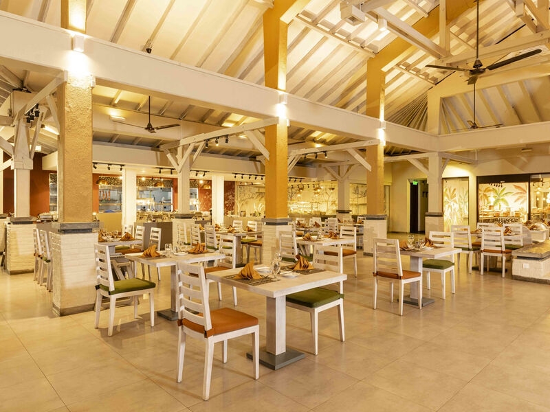 Club Hotel Dolphin