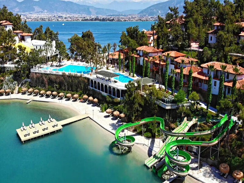 Club and Hotel Letoonia