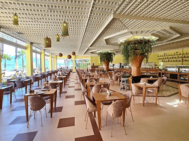 Club and Hotel Letoonia