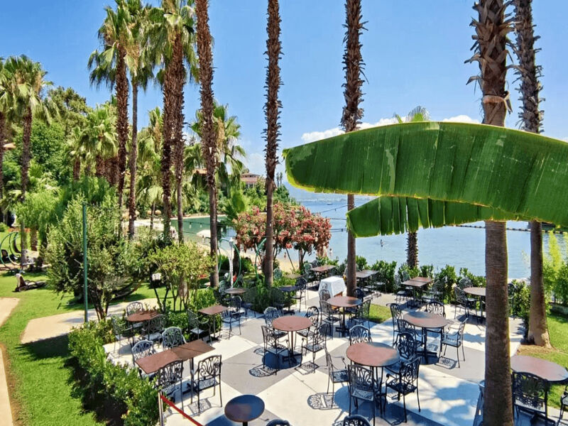 Club and Hotel Letoonia