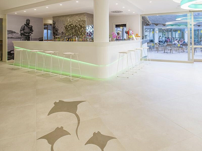 Club Marvell