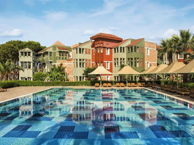 Club Mega Saray