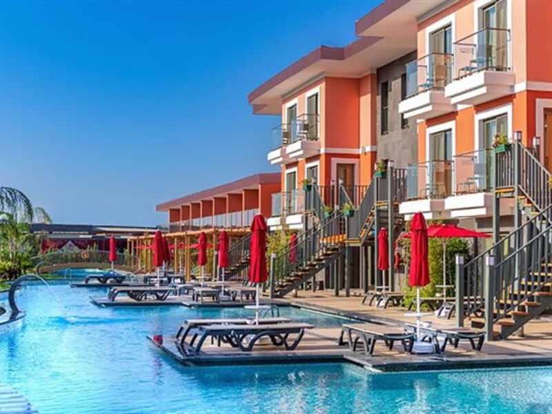 Club Mega Saray