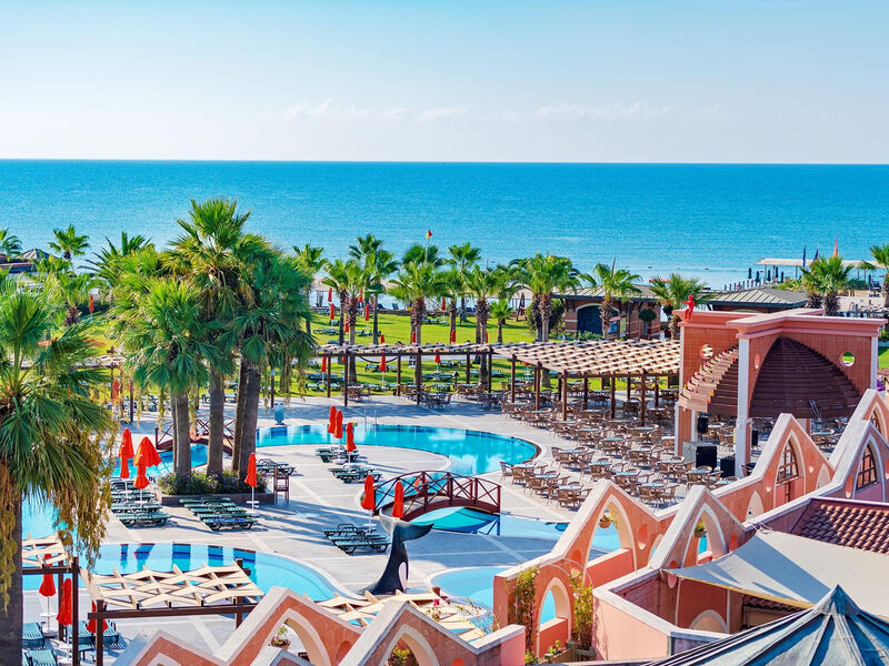 Club Mega Saray