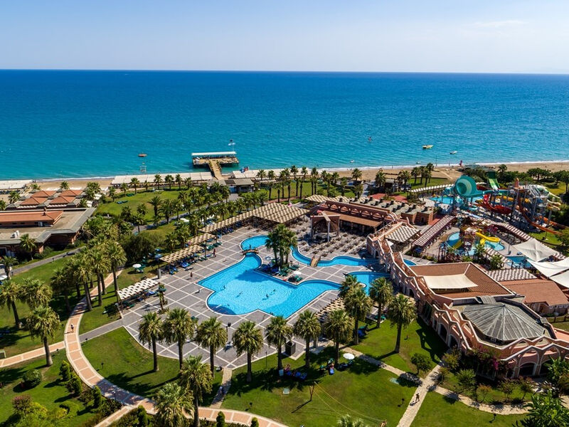 Club Mega Saray