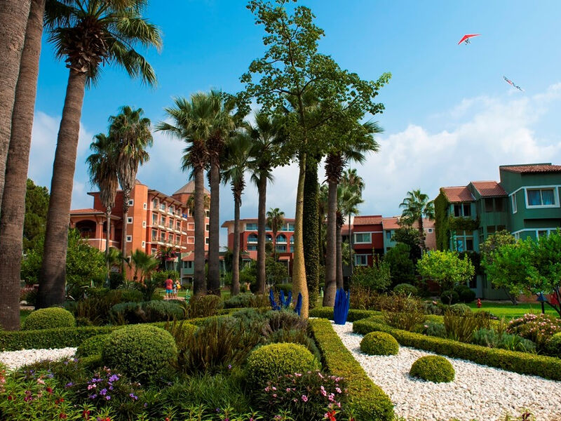 Club Mega Saray