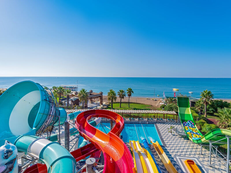 Club Mega Saray