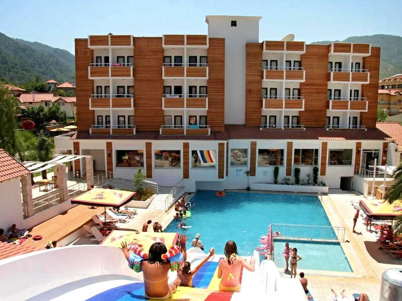 Club Munamar Beach Resort