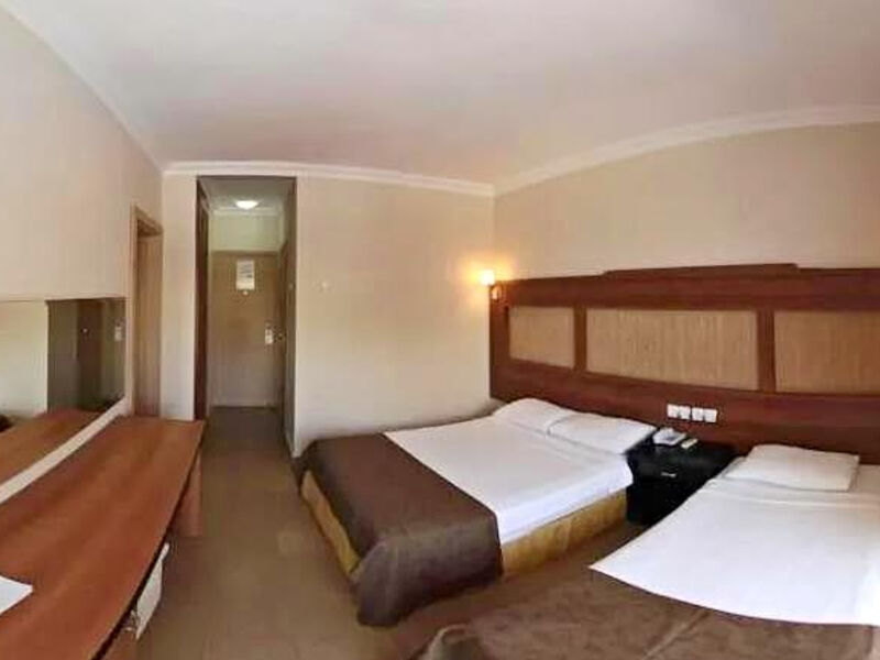 Club Munamar Beach Resort