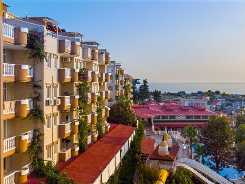 Club Paradiso Hotel & Resort