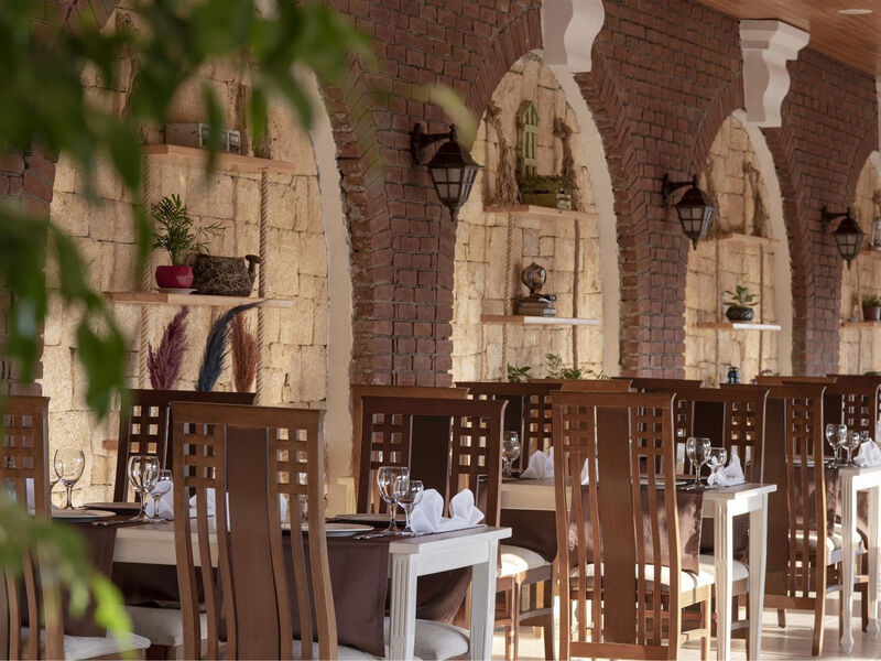 Club Paradiso Hotel & Resort