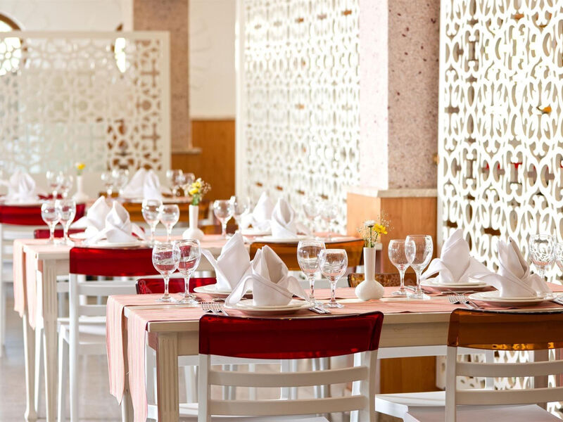 Club Paradiso Hotel & Resort