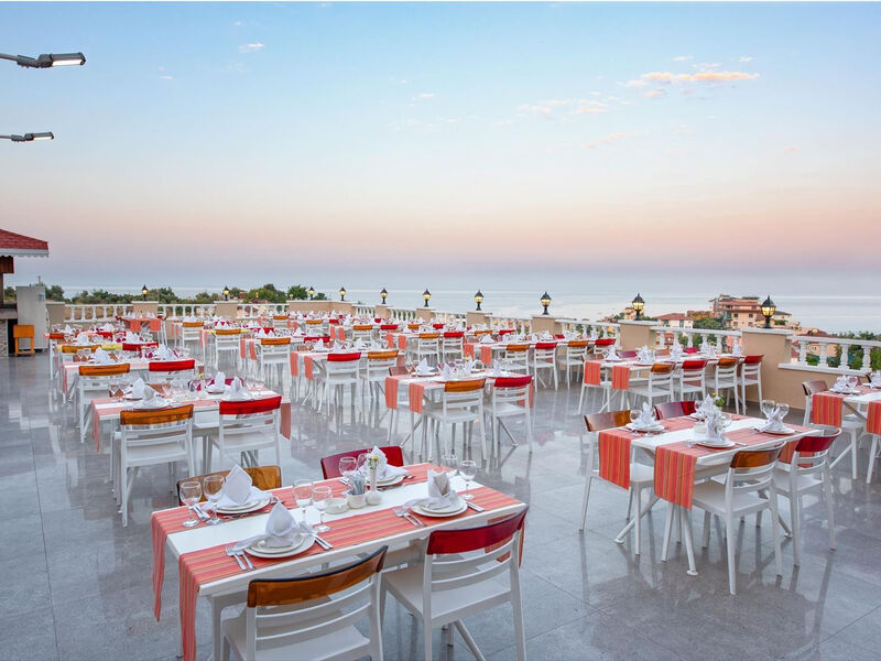 Club Paradiso Hotel & Resort