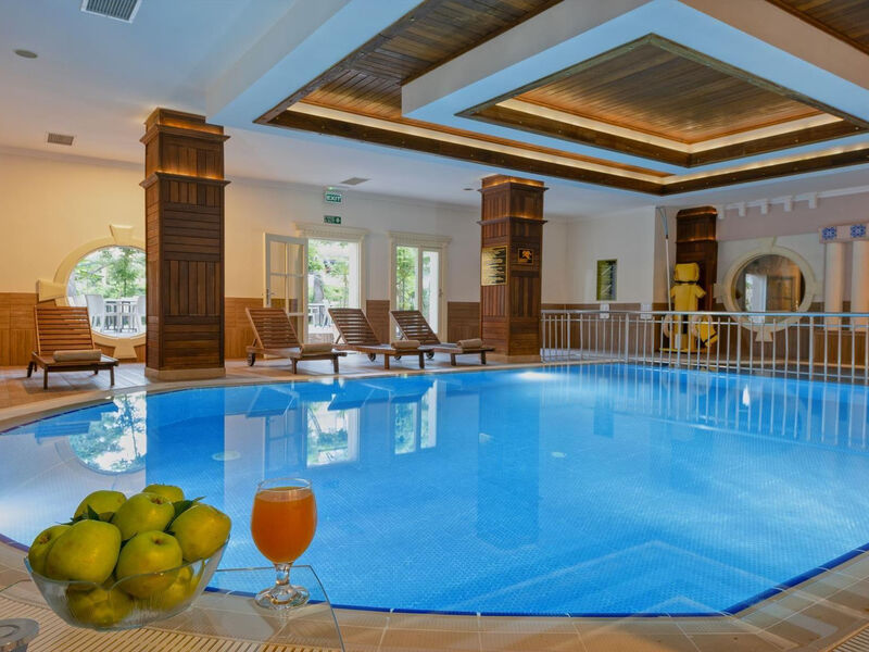 Club Paradiso Hotel & Resort