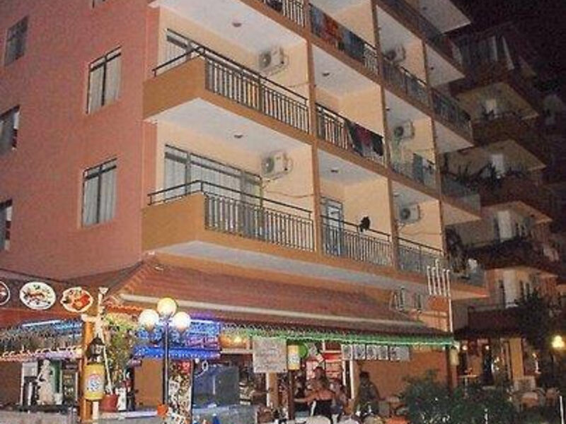 Club Salina Wharf