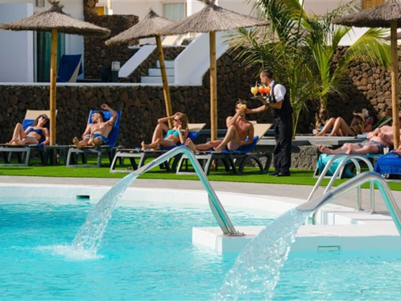 Club Siroco (Serenity)