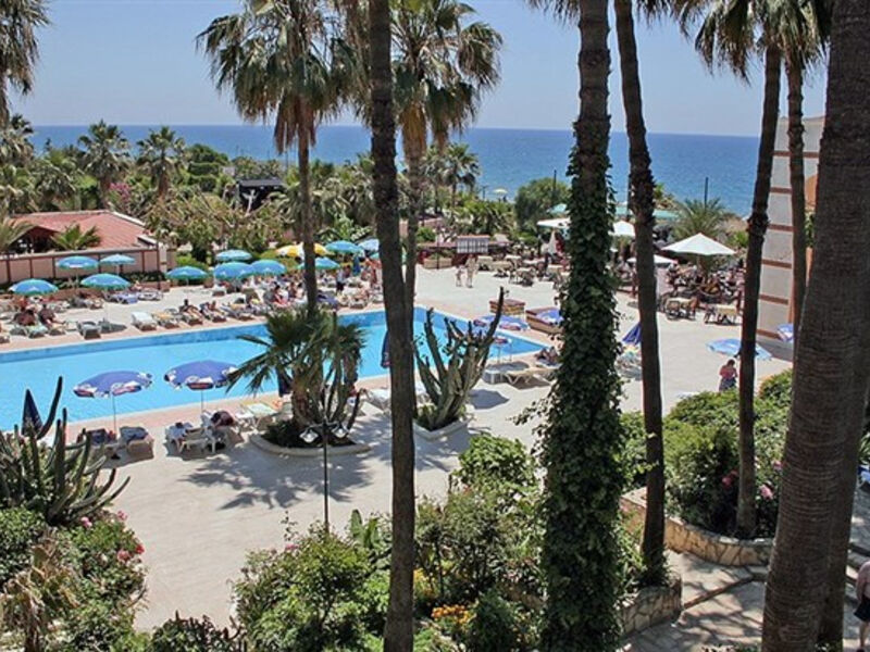 Club Tropical Beach