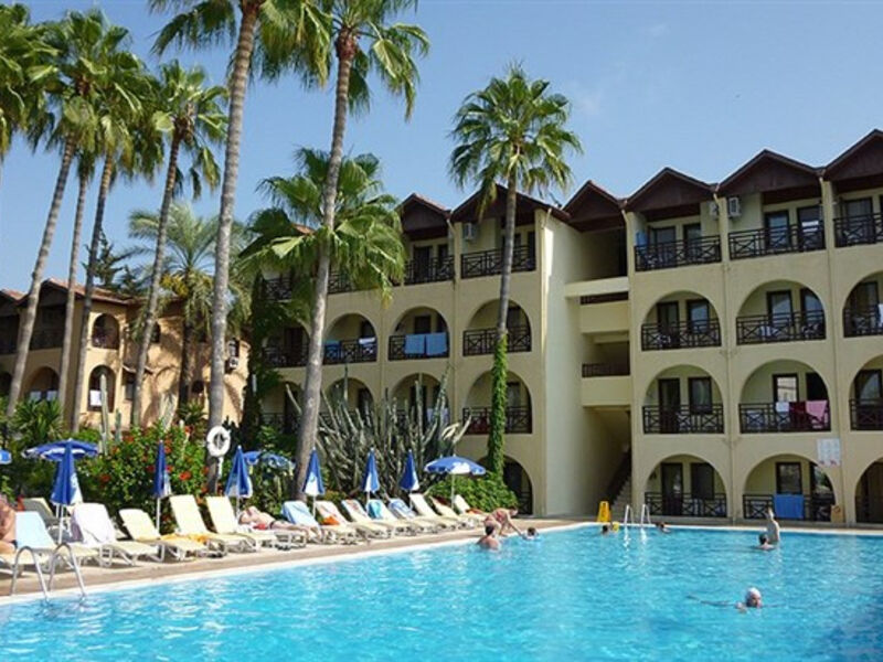 Club Tropical Beach
