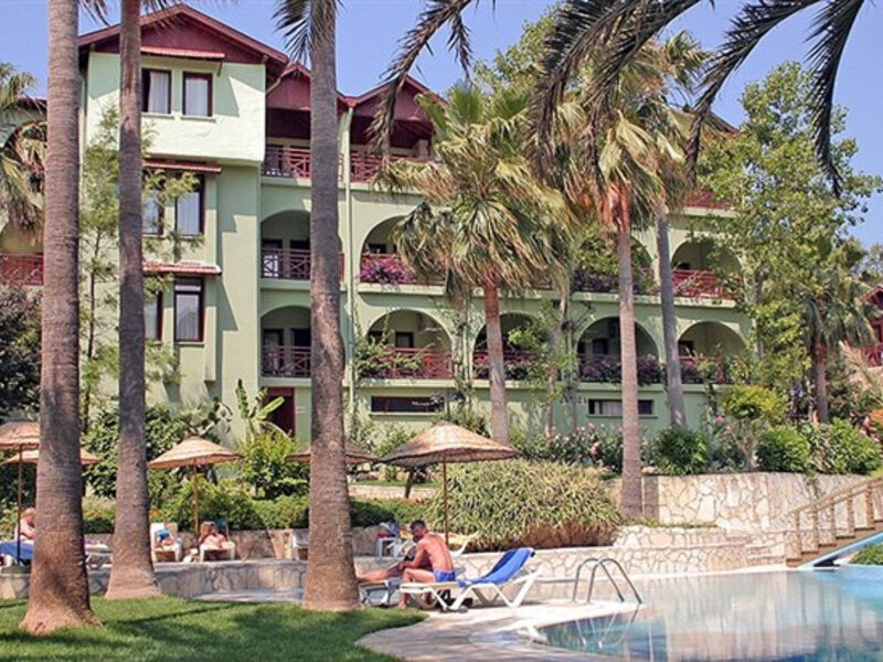 Club Tropical Beach