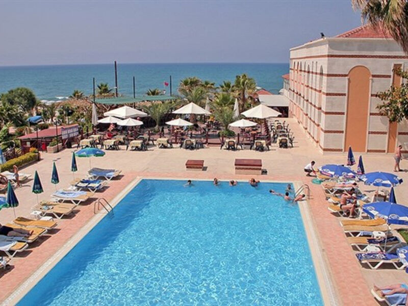 Club Tropical Beach