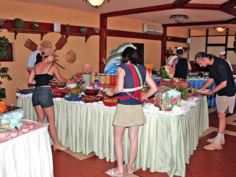 Club Tropical Beach
