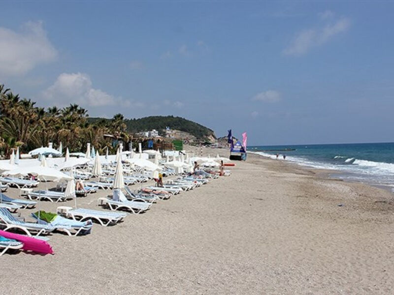 Club Tropical Beach