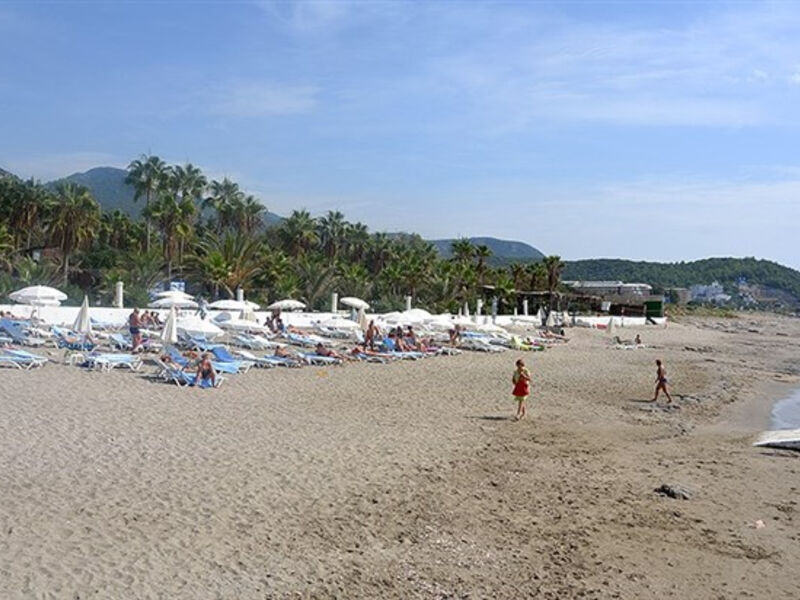 Club Tropical Beach