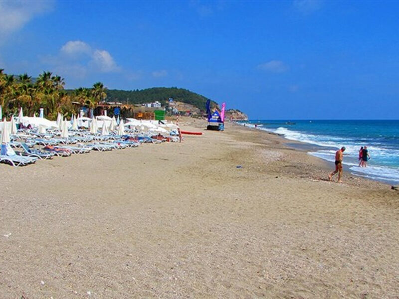 Club Tropical Beach