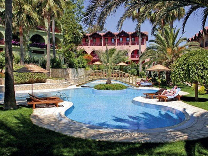 Club Tropical Beach