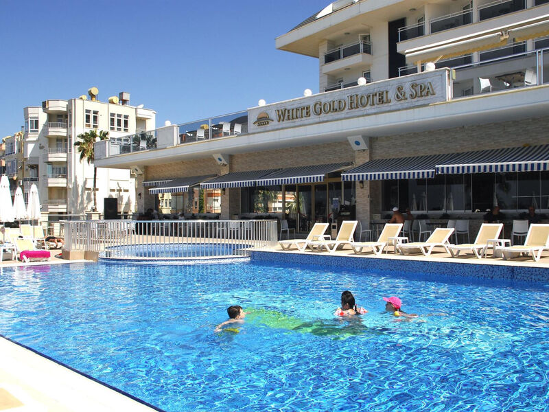 Club Hotel Turan Prince World