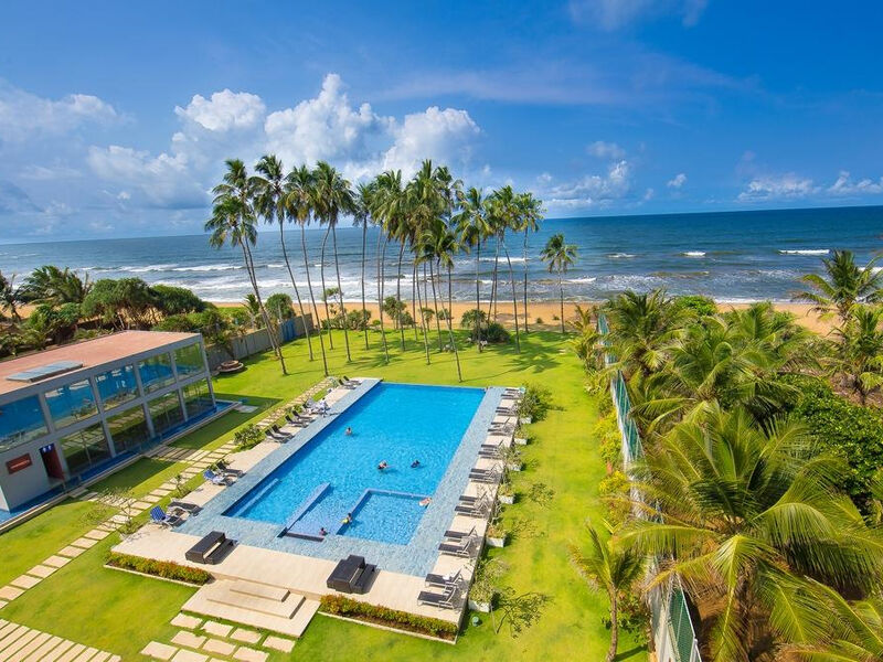 Club Waskaduwa Resort & Spa
