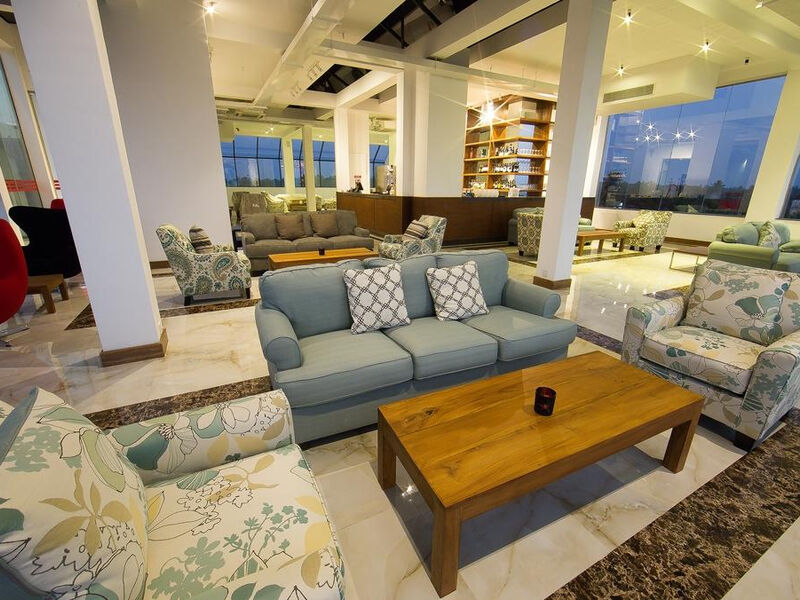 Club Waskaduwa Resort & Spa