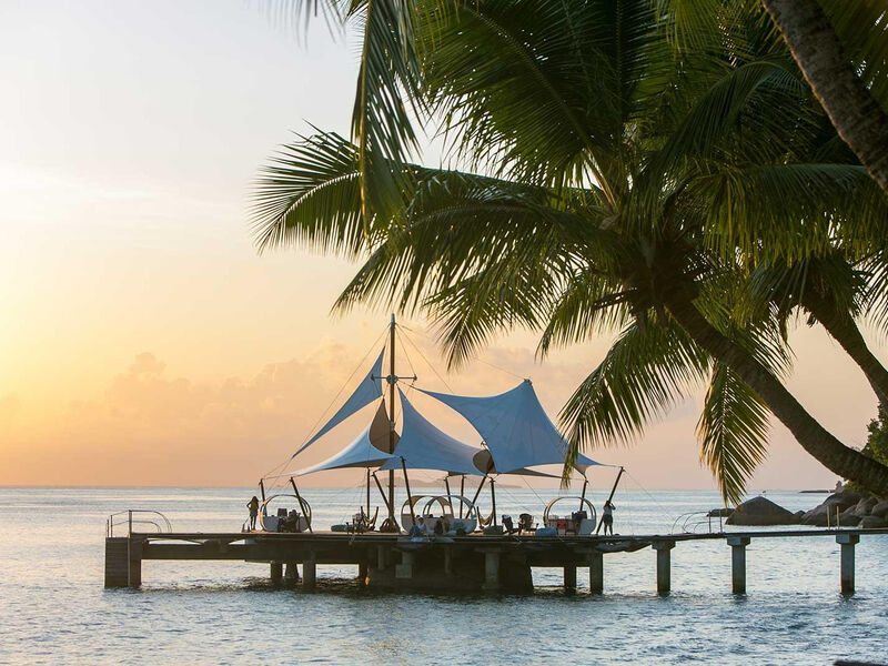 Coco De Mer & Black Parrot Suites