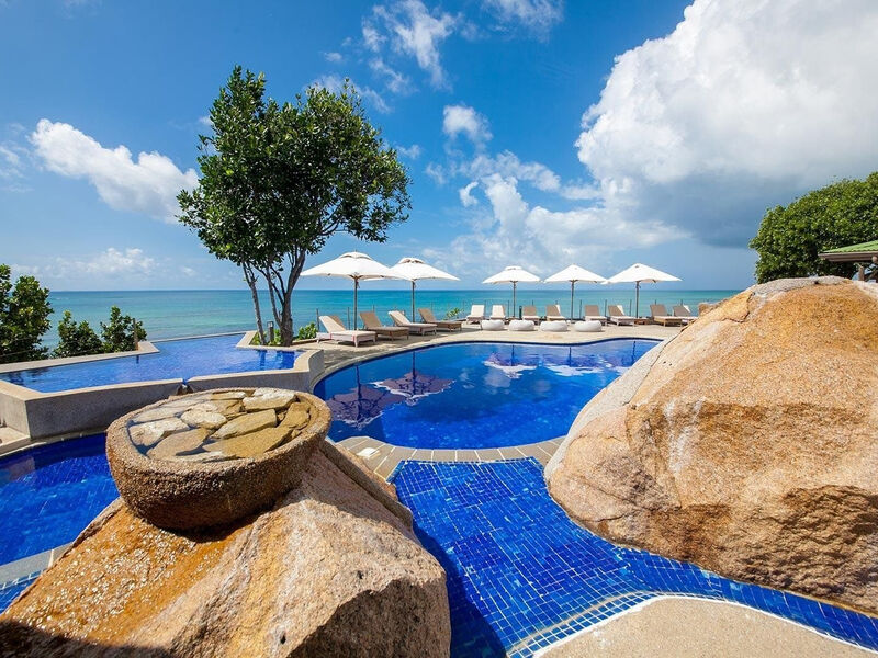 Coco De Mer & Black Parrot Suites