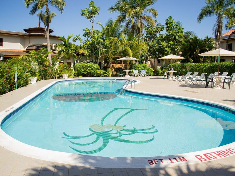 Coco La Palm Seaside Resort