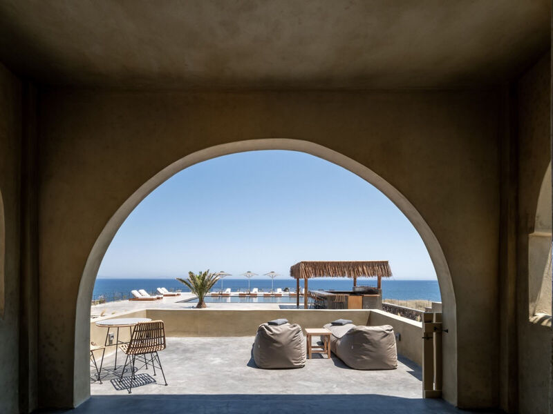 Colombo'S Beachfront