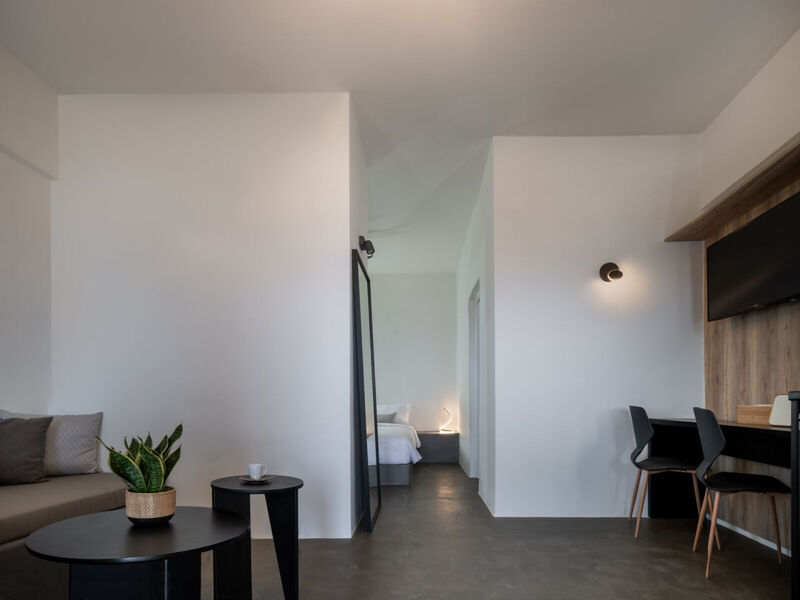 Colombo'S Beachfront