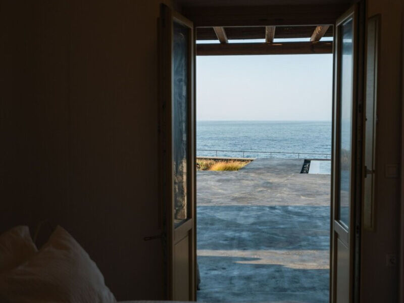 Colombo'S Beachfront