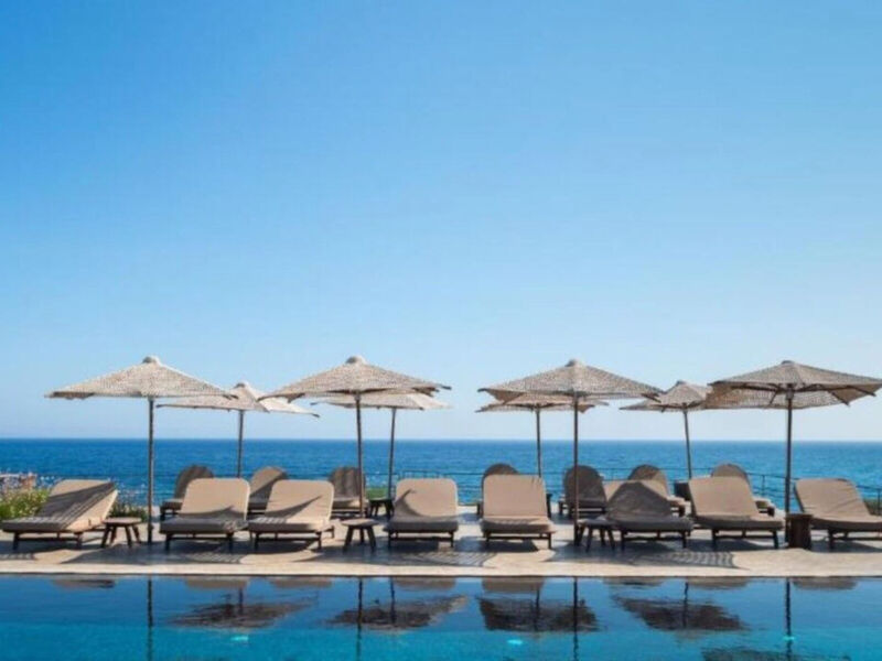 Colombo'S Beachfront