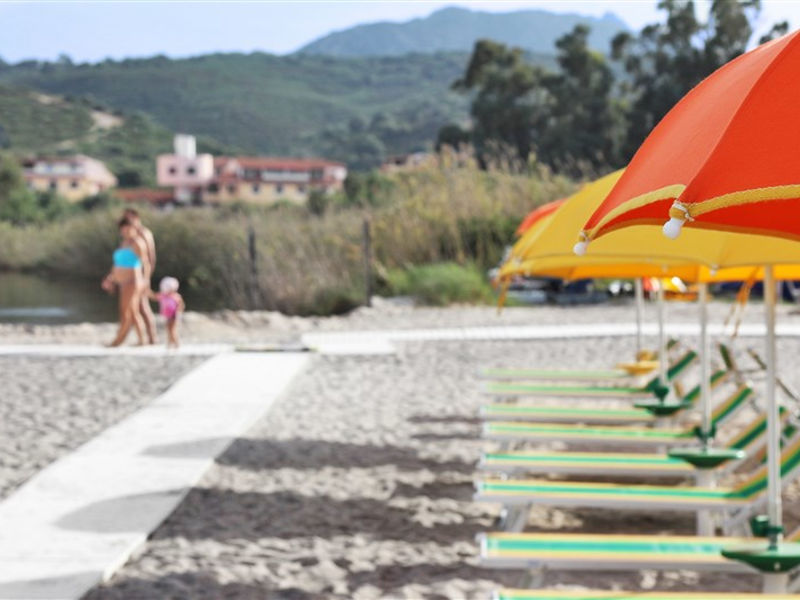 Colonna Beach Hotel & Residence