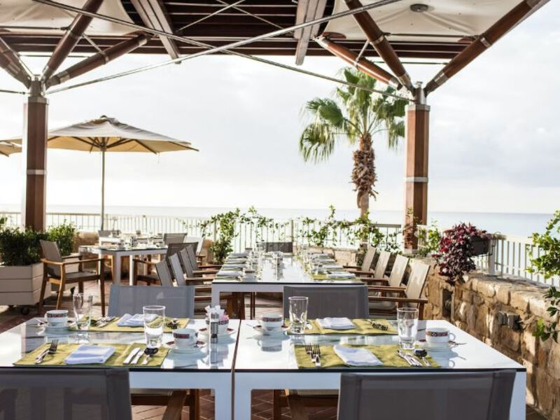 Columbia Beach Resort