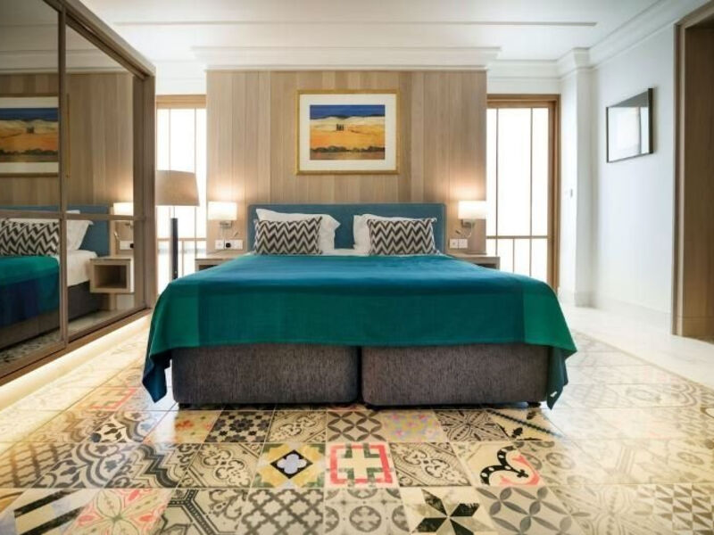 Columbia Beach Resort