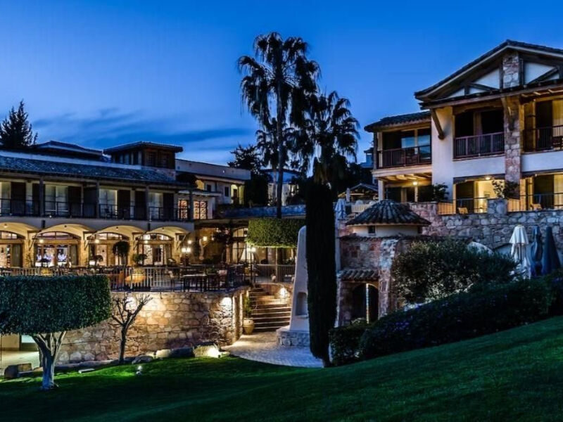 Columbia Beach Resort