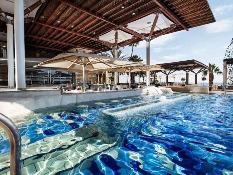 Columbia Beach Resort