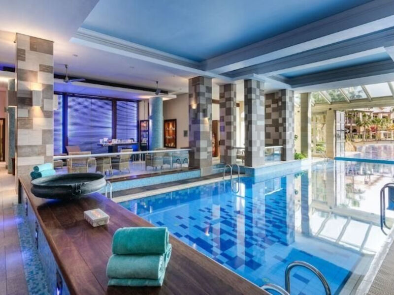 Columbia Beach Resort